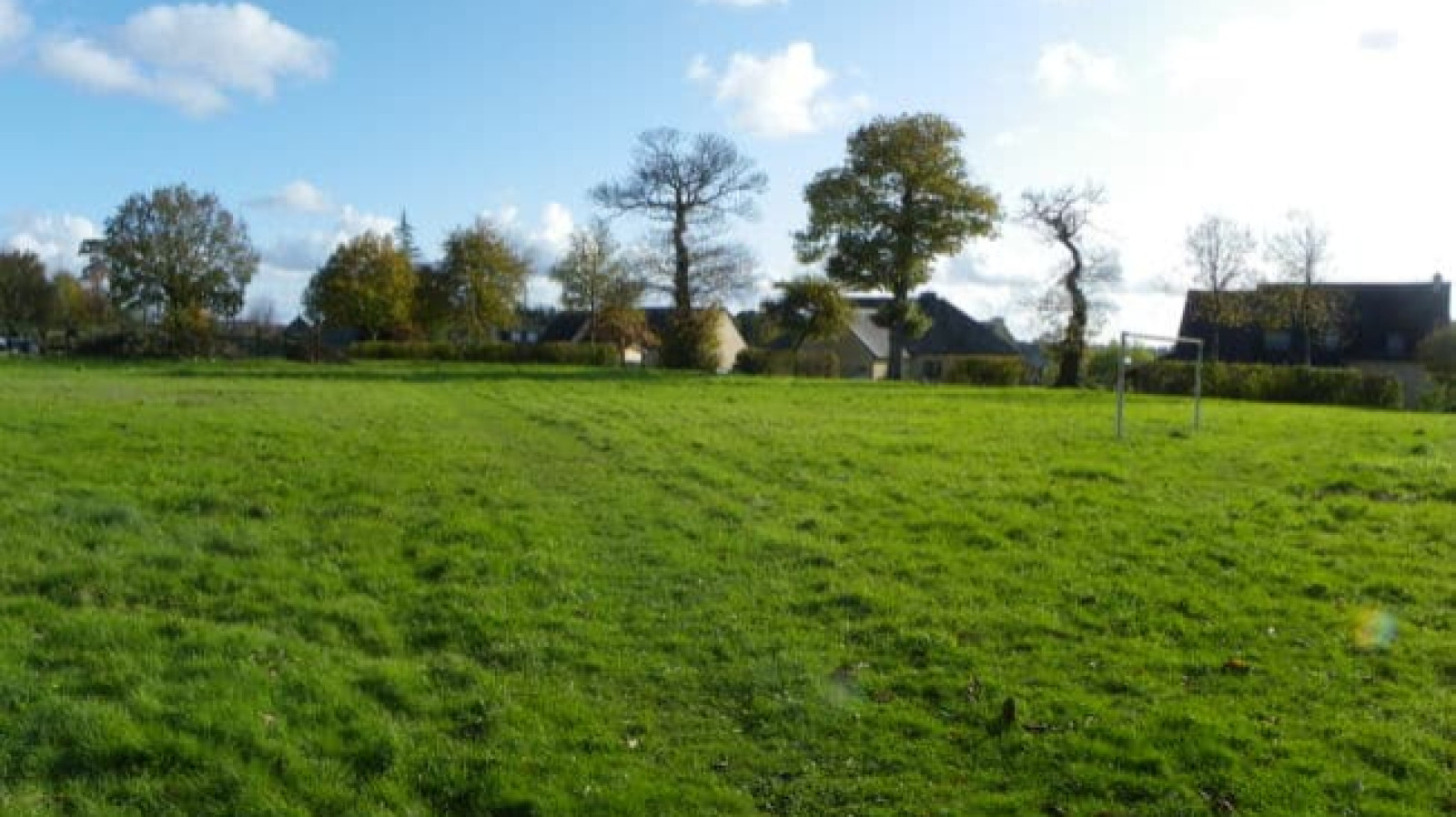 Terrain constructible de 563m2 à Langeais