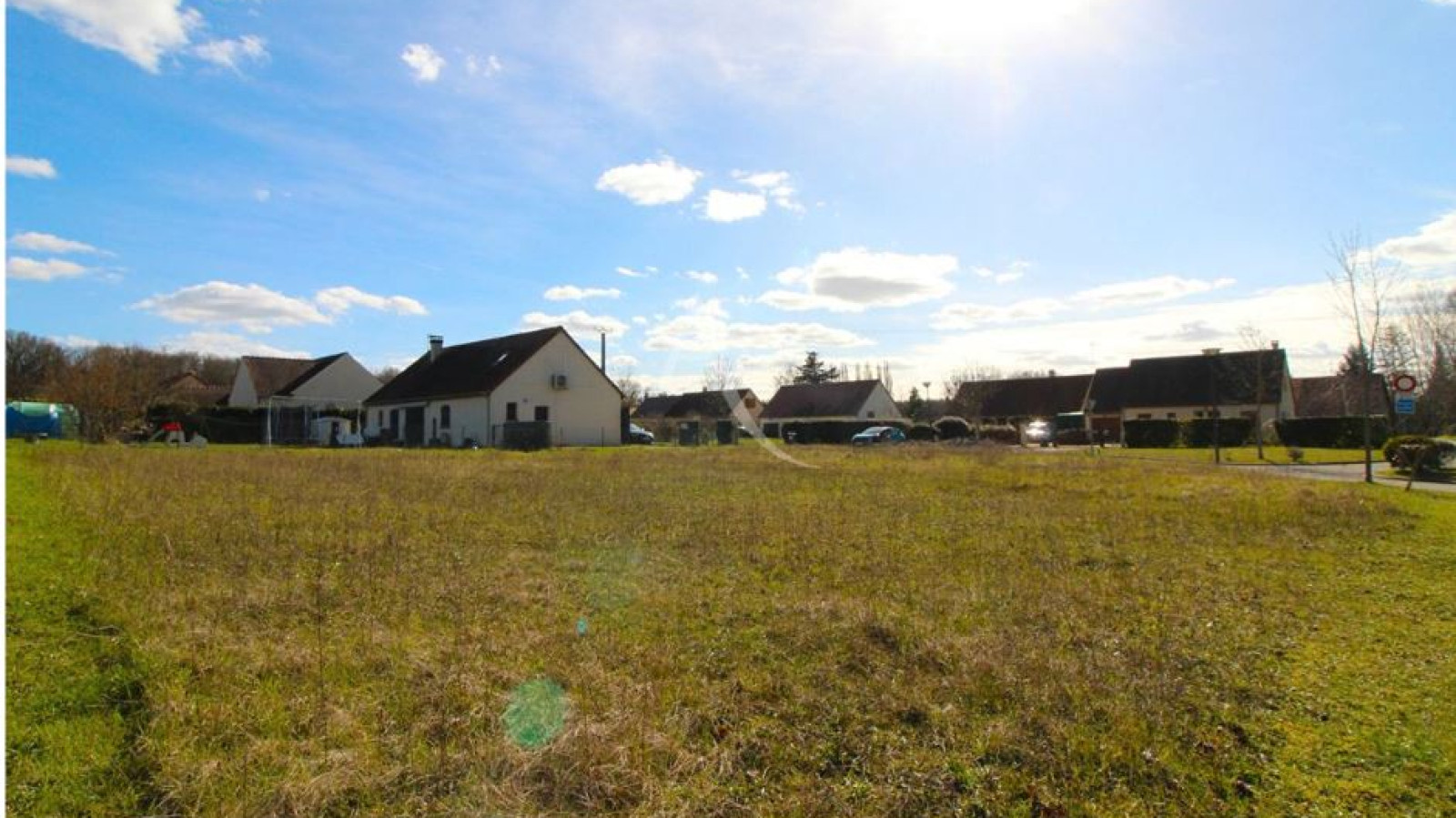 Terrain constructible de 1500m2 à La Ferté-Imbault