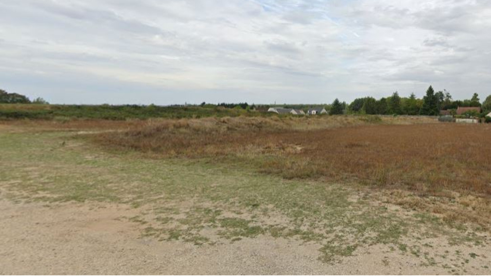 Terrain constructible de 512m2 à Vineuil