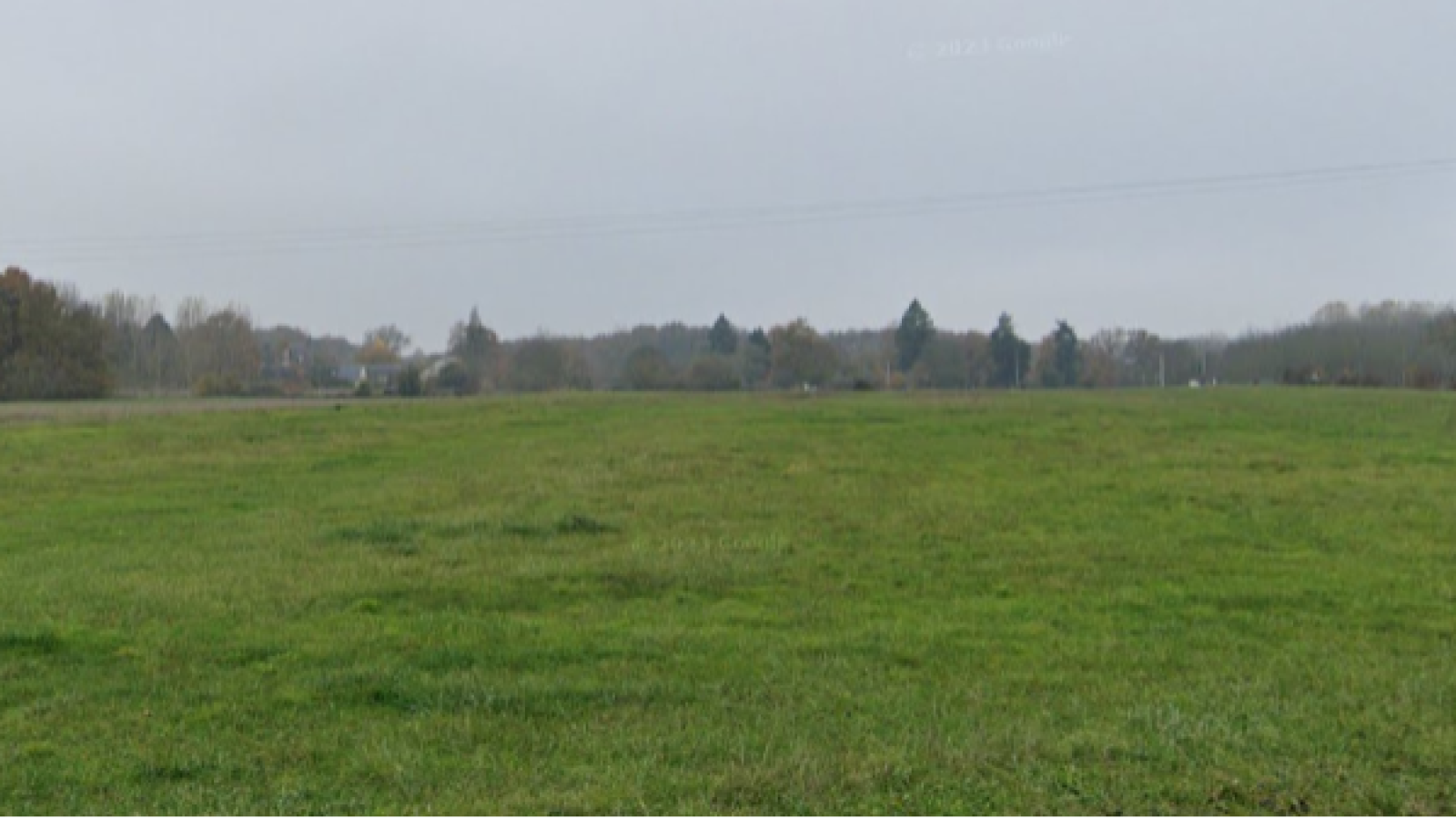 Terrain constructible de 421m2 à Corzé