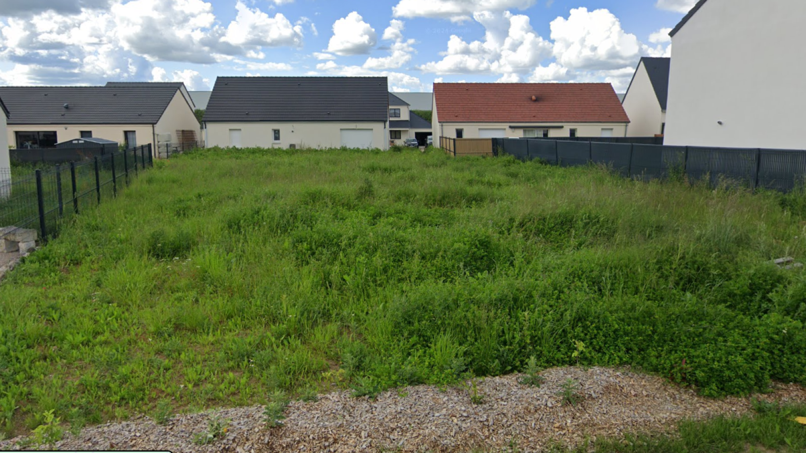 Terrain constructible de 513m2 à Meung-sur-Loire