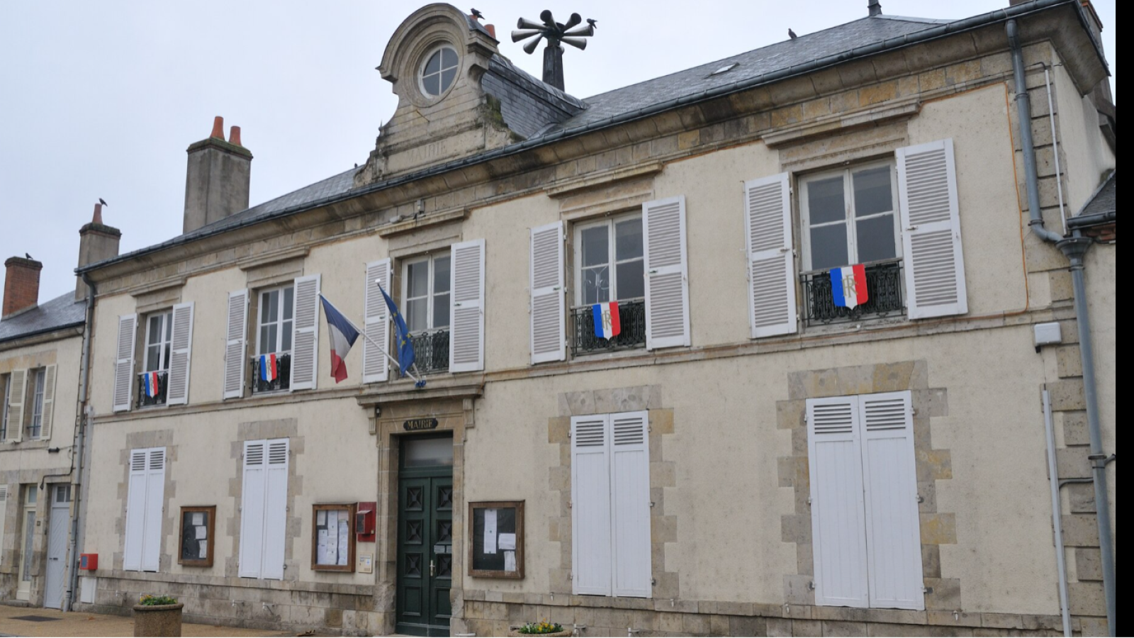 Terrain constructible de 576m2 à Fay-aux-Loges