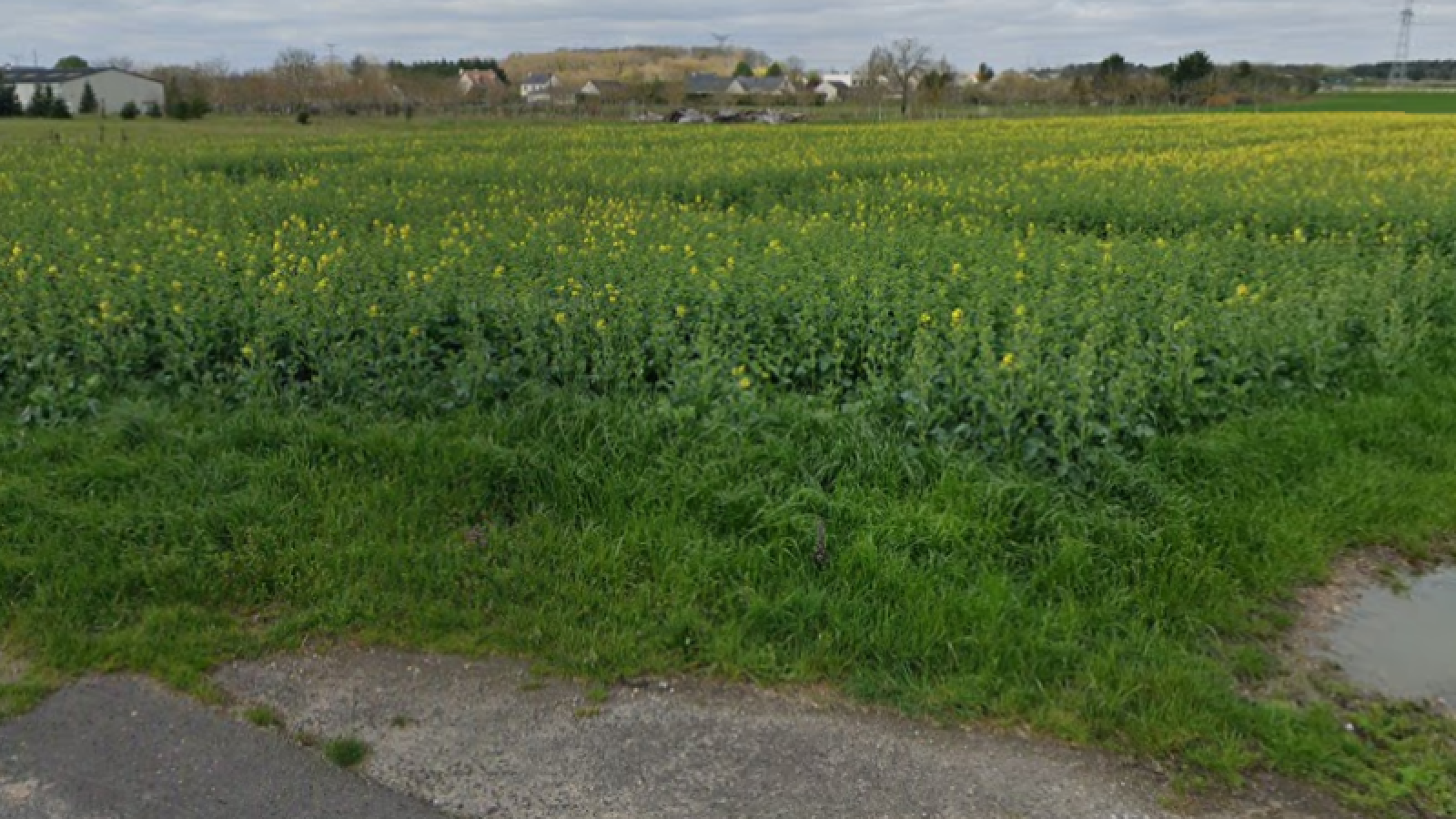 Terrain constructible de 680m2 à Chaingy