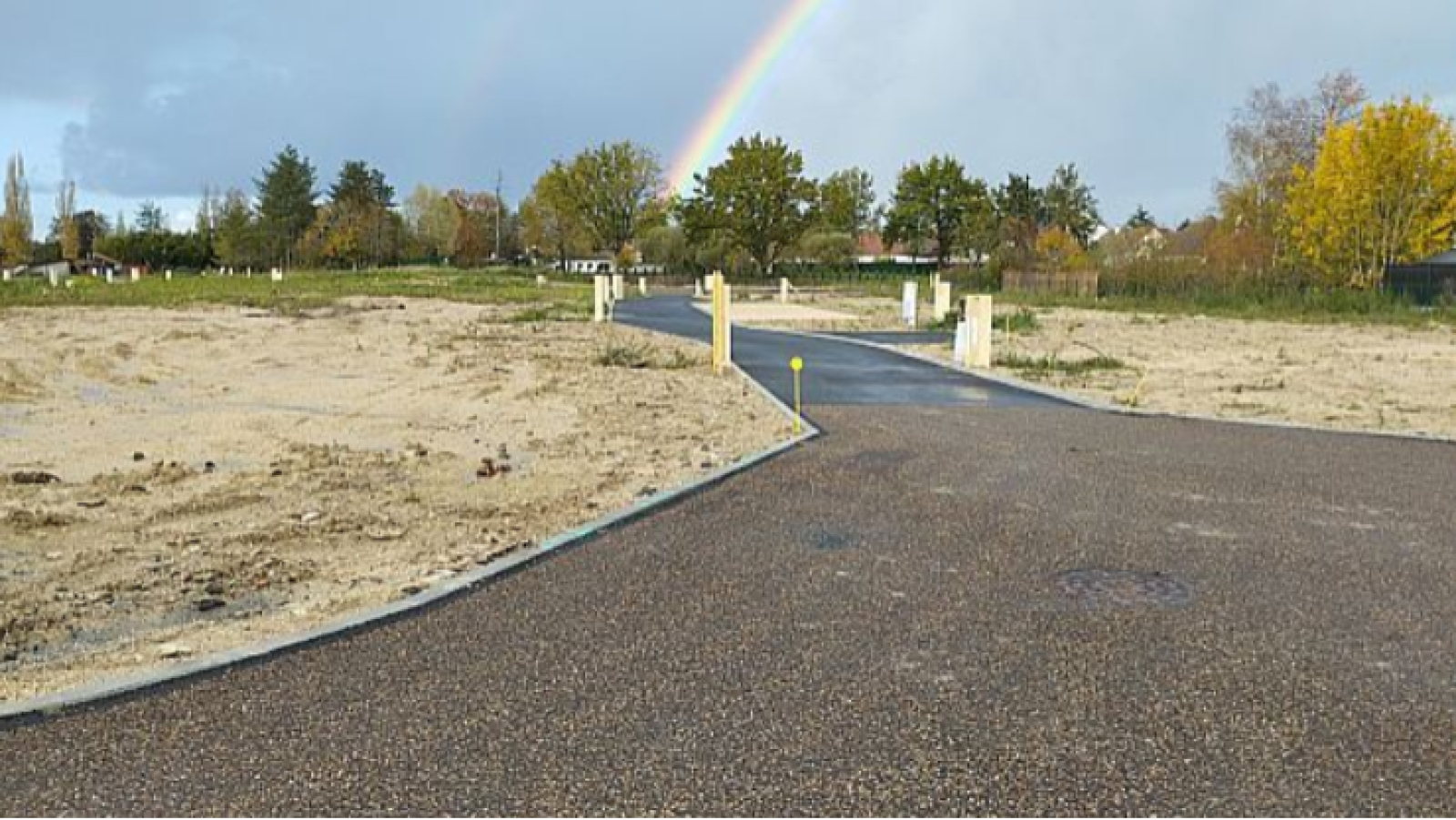 Terrain constructible de 504m2 à Ménestreau-en-Villette