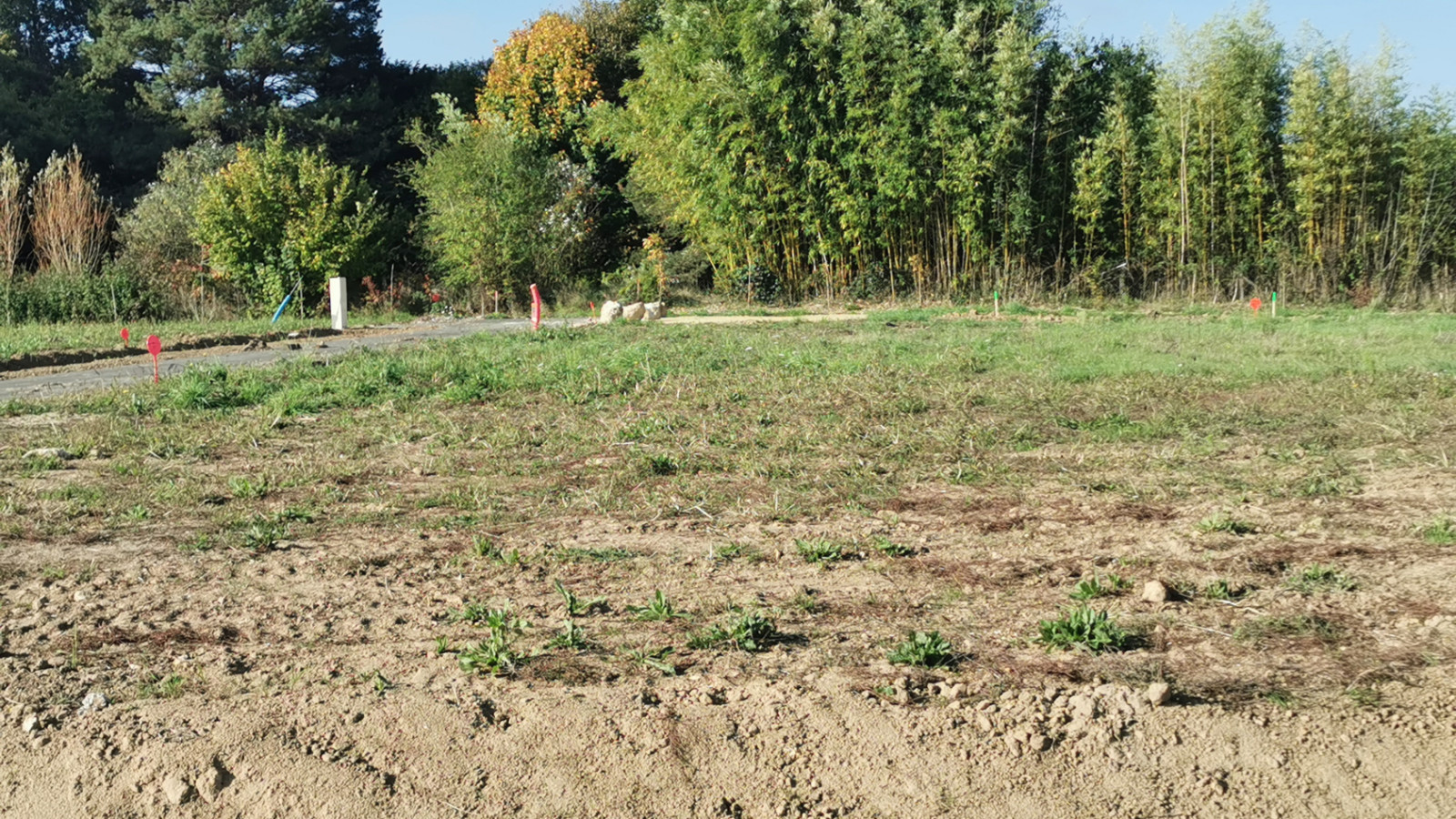 Terrain constructible de 289m2 à Luynes