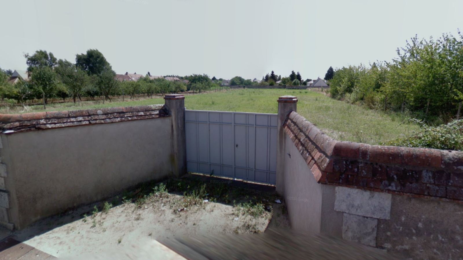 Terrain constructible de 578m2 à Olivet