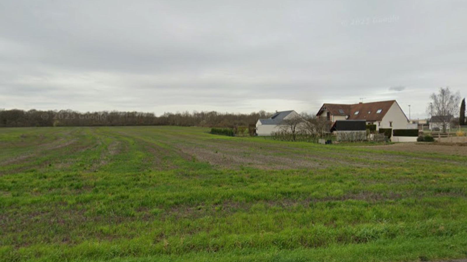 Terrain constructible de 502m2 à Saran