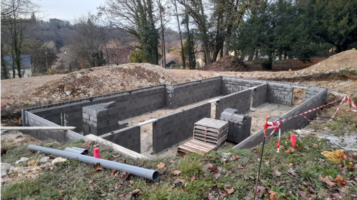 En direct du chantier : les fondations et la maçonnerie