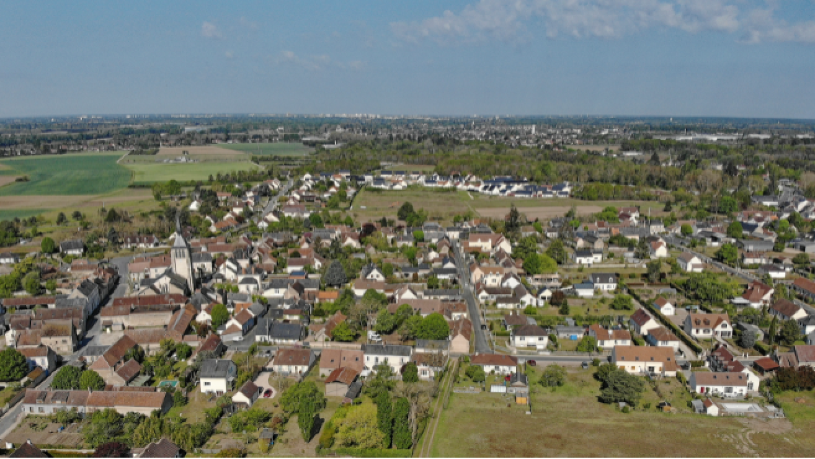 Terrain constructible de 1730m2 à Mardié