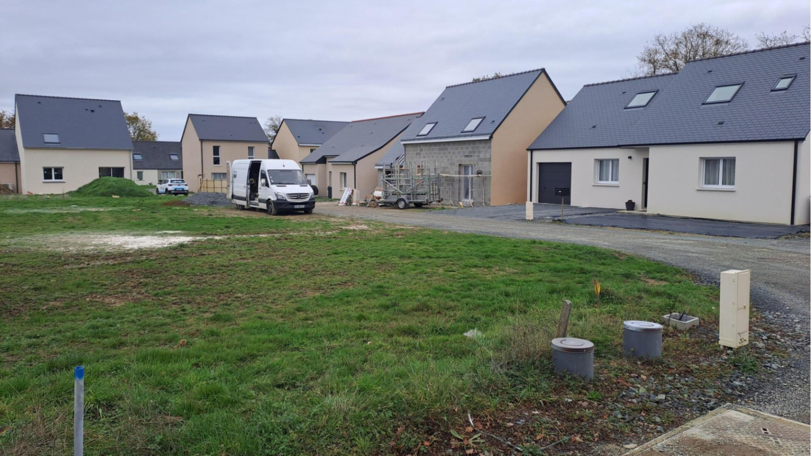 Terrain constructible de 564m2 à Saint-Augustin-des-Bois