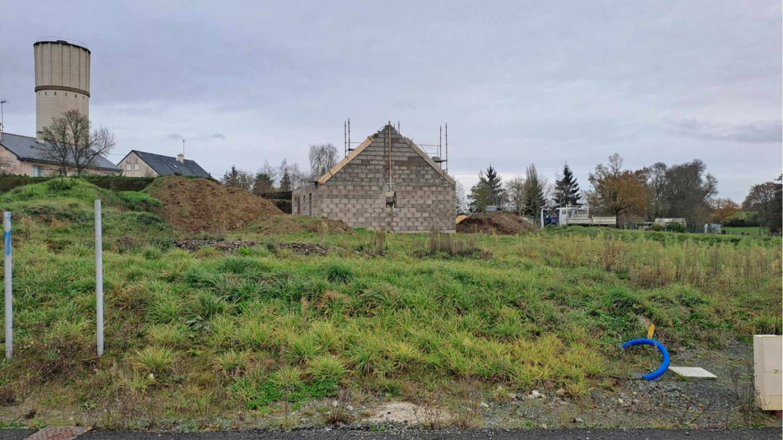 Terrain constructible de 388m2 à Erdre-en-Anjou