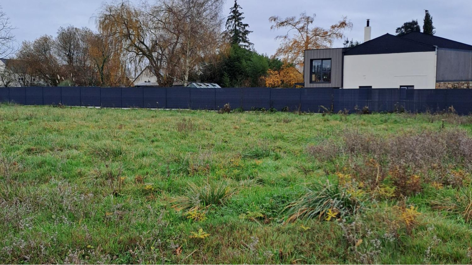 Terrain constructible de 351m2 à Loire-Authion