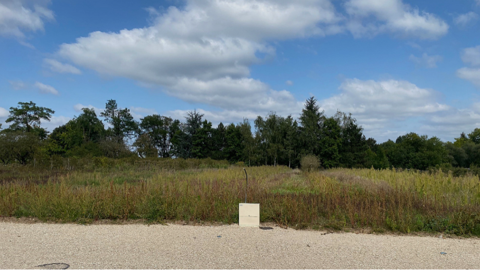 Terrain constructible de 740m2 à Saint-Martin-d'Abbat