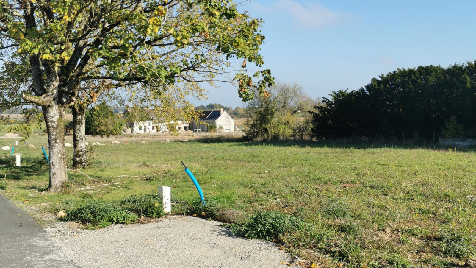 Terrain constructible de 269m2 à Luynes