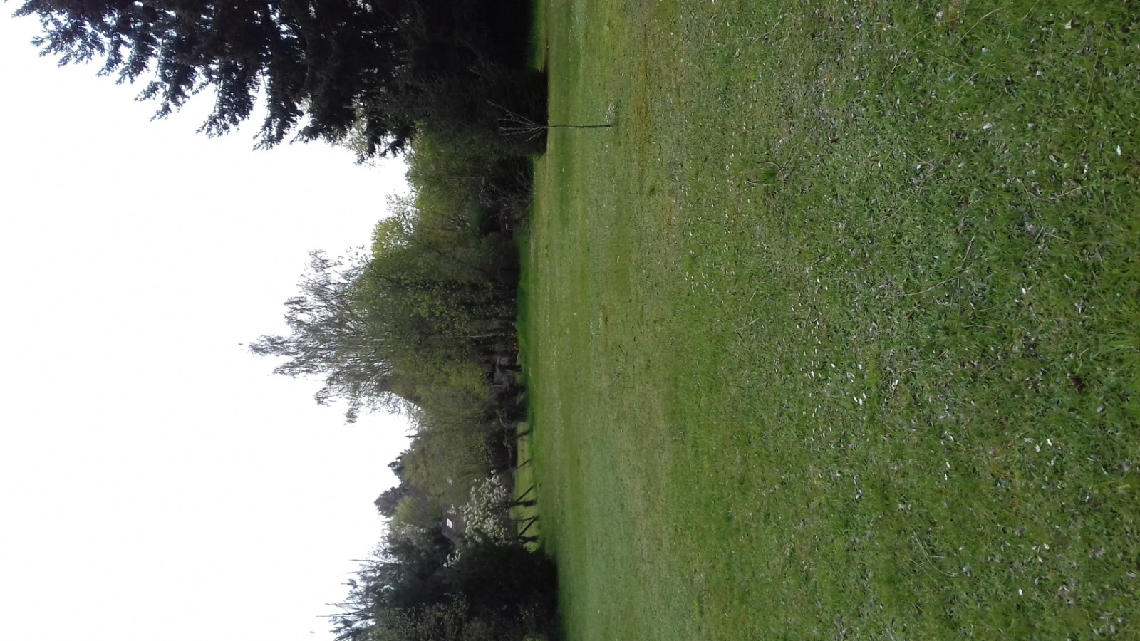 Terrain constructible de 699m2 à Cepoy