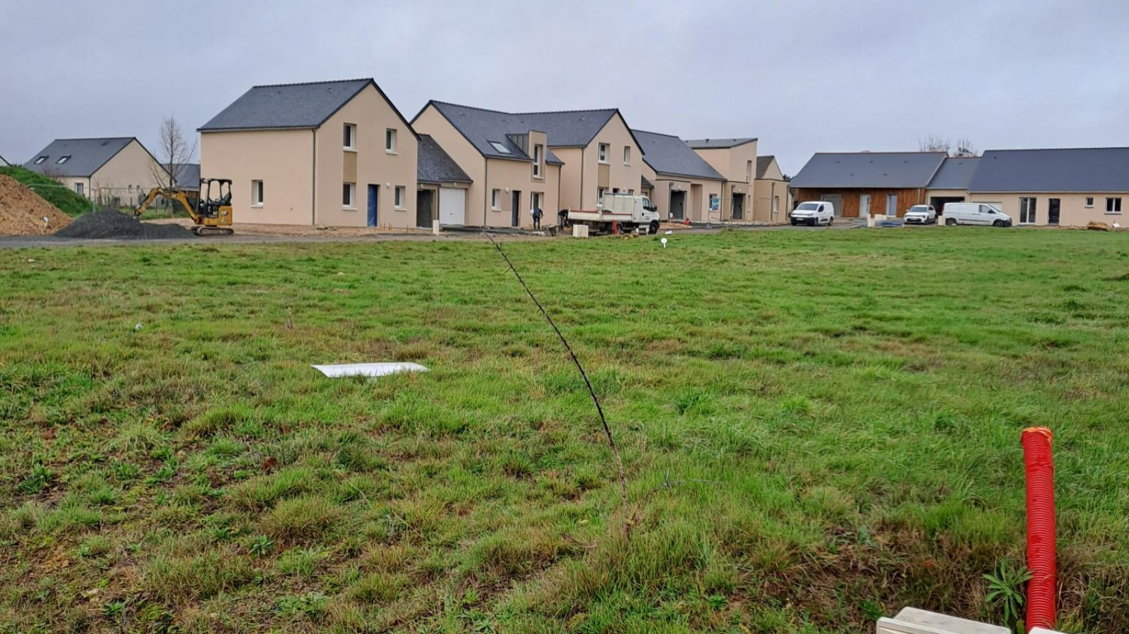 Terrain constructible de 385m2 à Baugé-en-Anjou