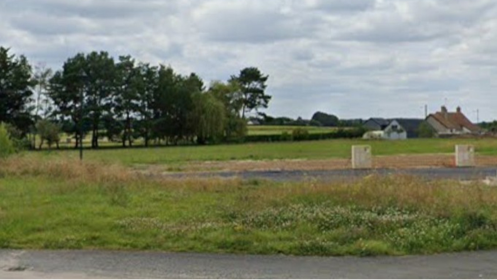 Terrain constructible de 804m2 à Soings-en-Sologne