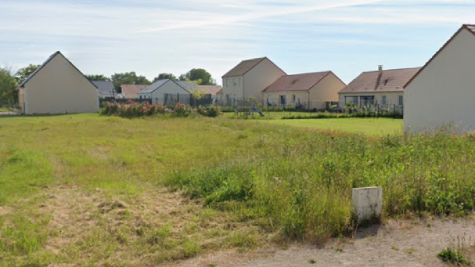 Terrain constructible de 667m2 à Patay