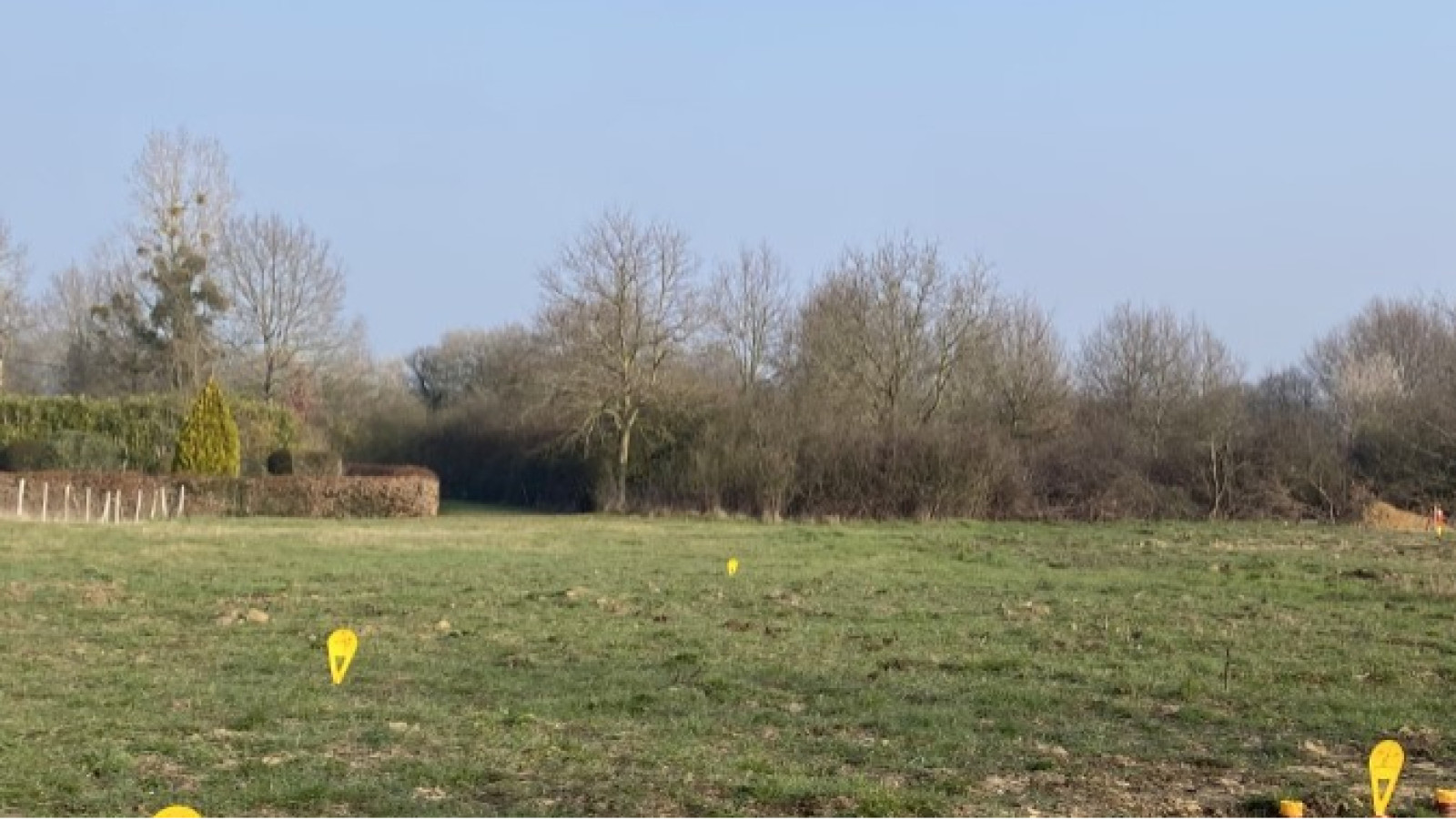 Terrain constructible de 495m2 à Baugé-en-Anjou