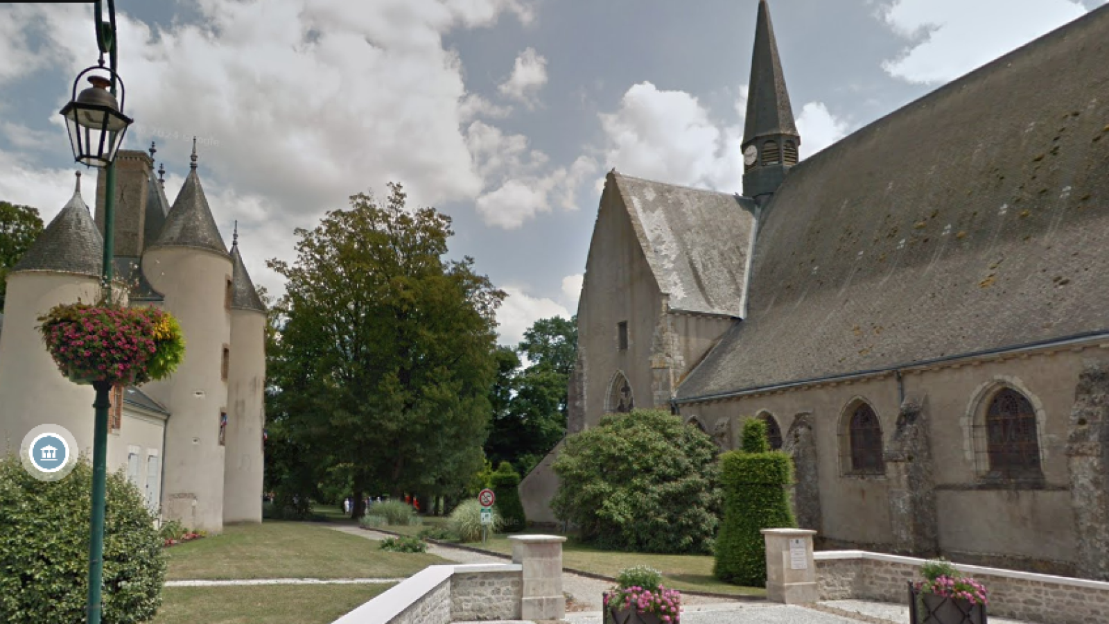 Terrain constructible de 700m2 à Loury