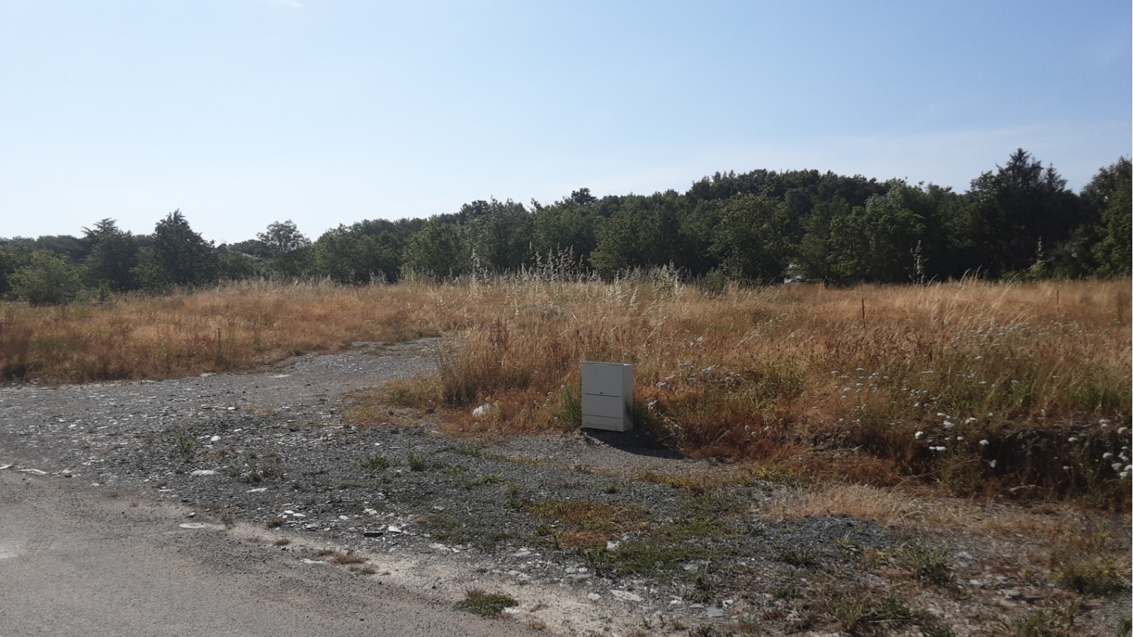 Terrain constructible de 630m2 à Les Garennes sur Loire
