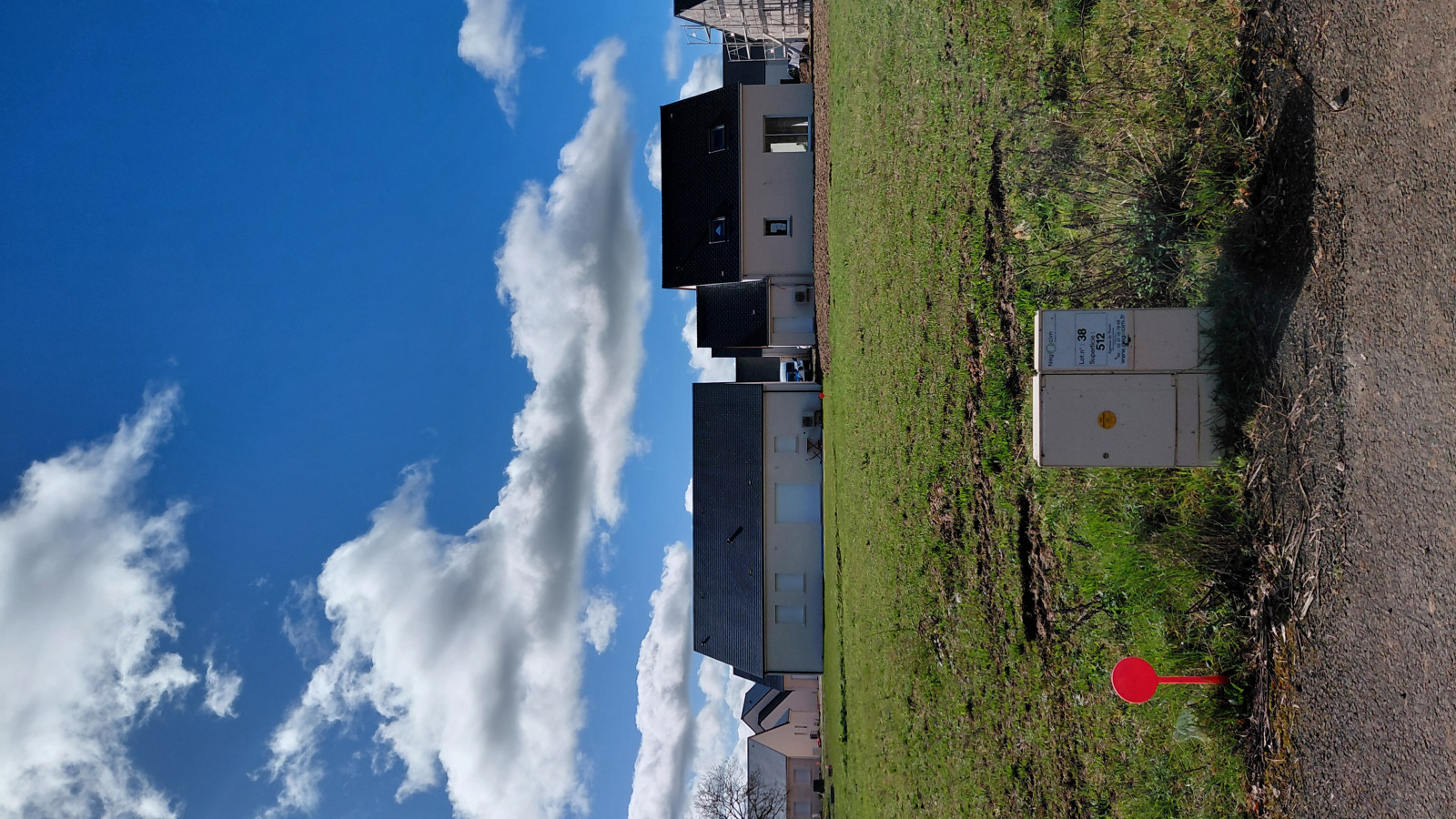 Terrain constructible de 512m2 à Veigné