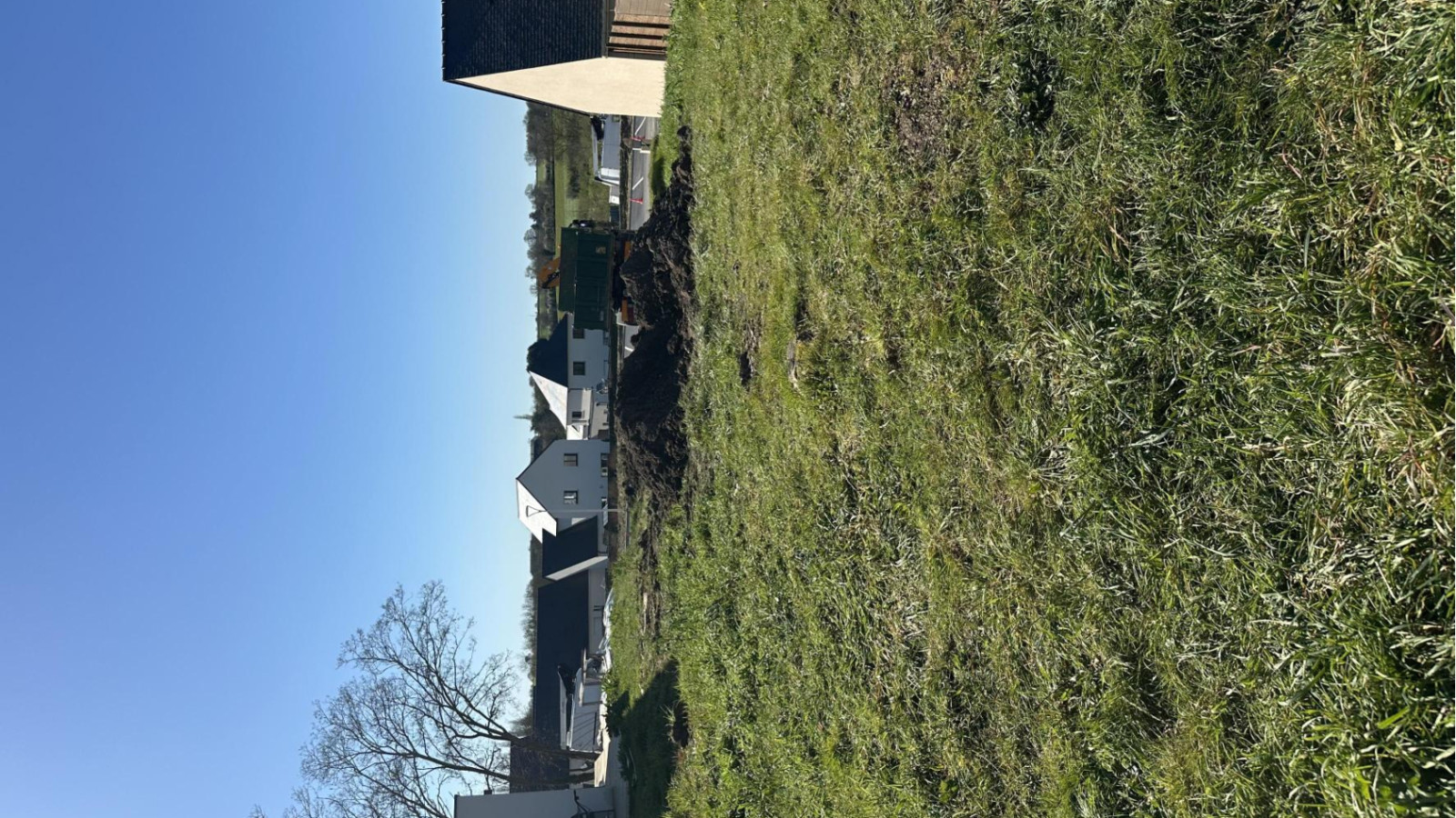Terrain constructible de 520m2 à Le Lion-d'Angers