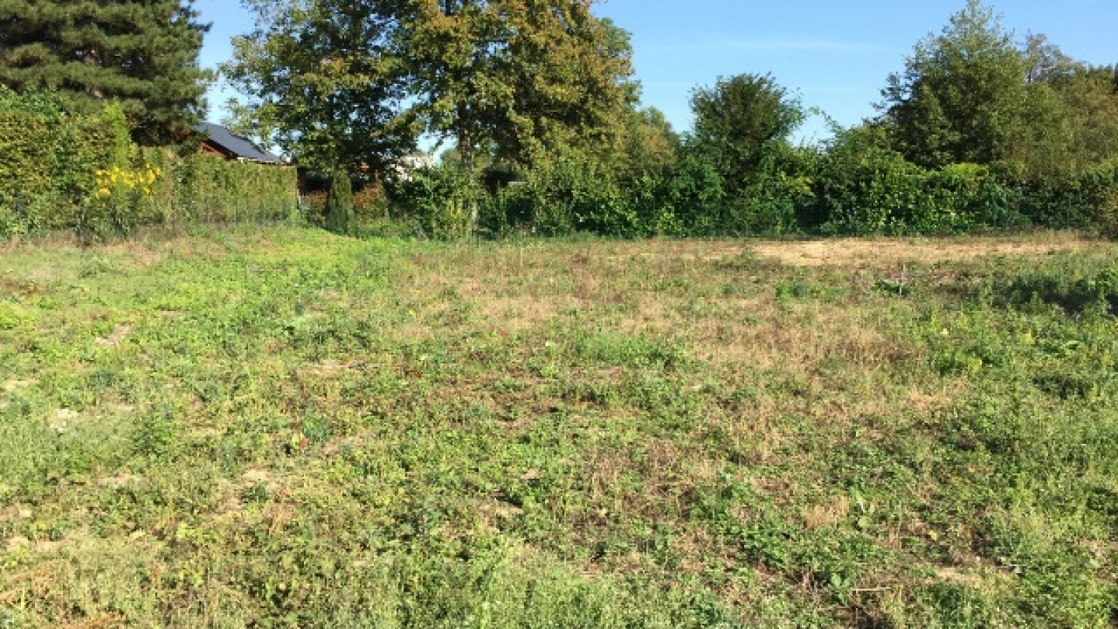 Terrain constructible de 360m2 à Beaumont-Louestault