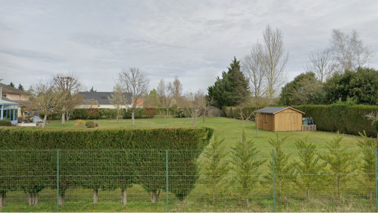Terrain constructible de 1000m2 à Chécy