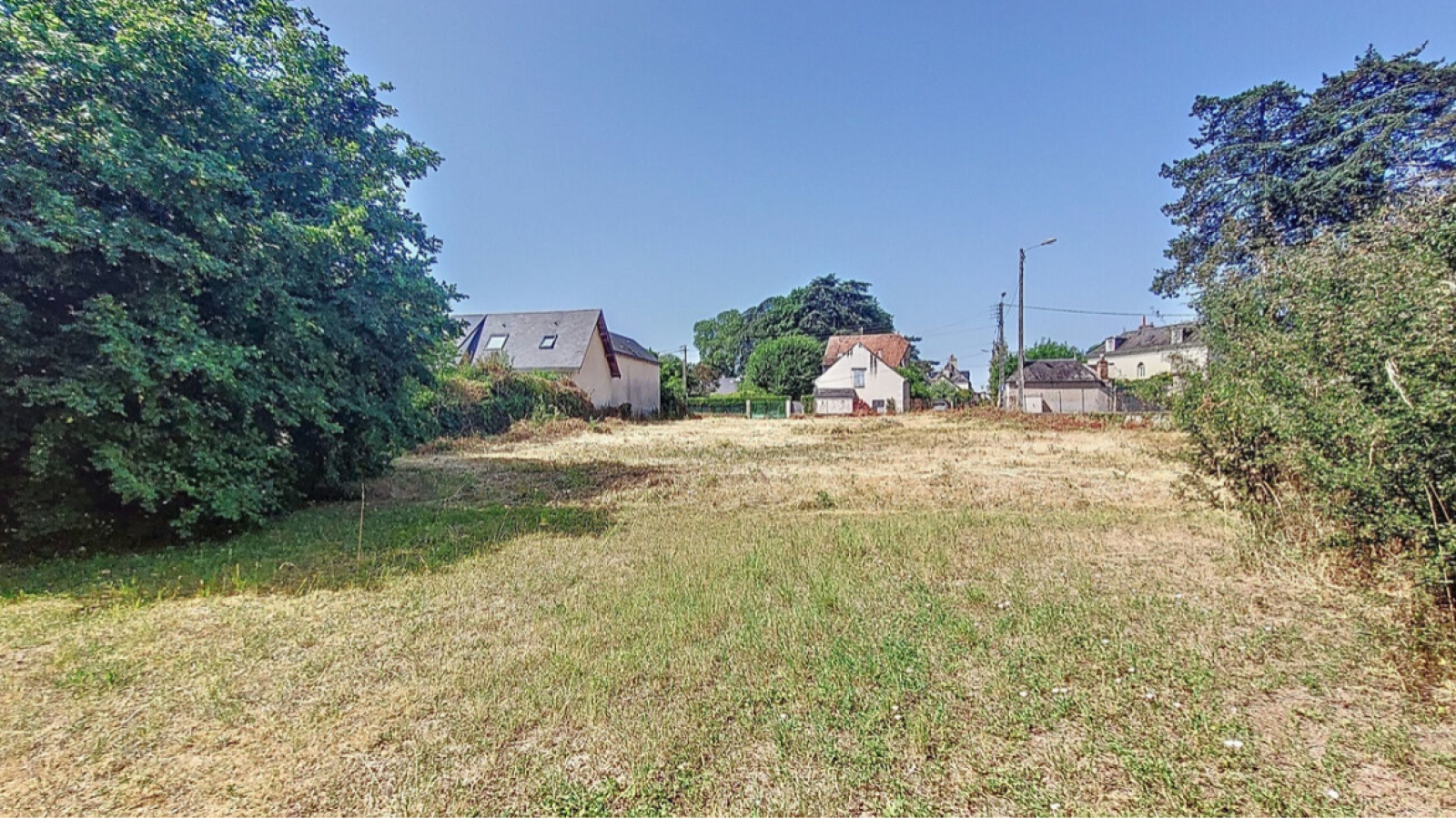Terrain constructible de 1050m2 à Saint-Avertin
