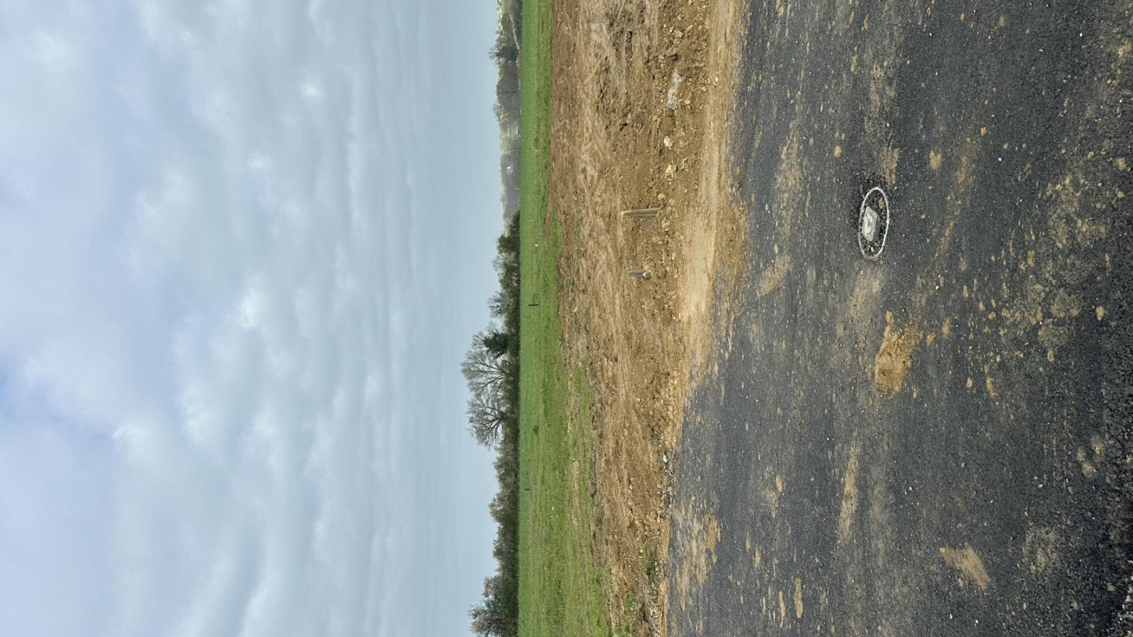 Terrain constructible de 561m2 à Longuenée-en-Anjou