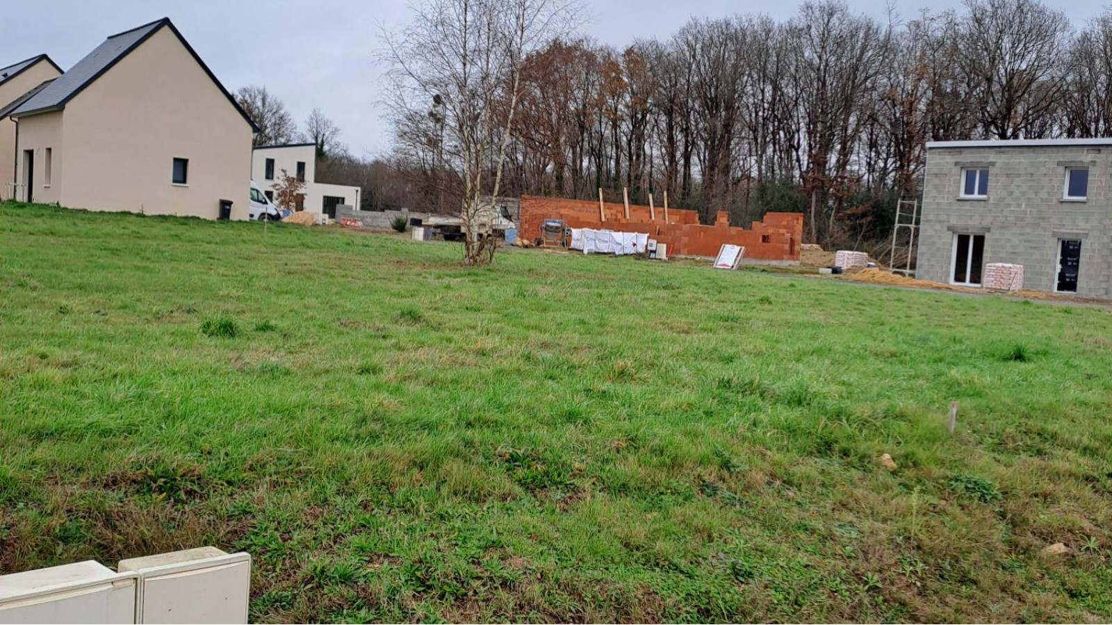 Terrain constructible de 346m2 à Baugé-en-Anjou
