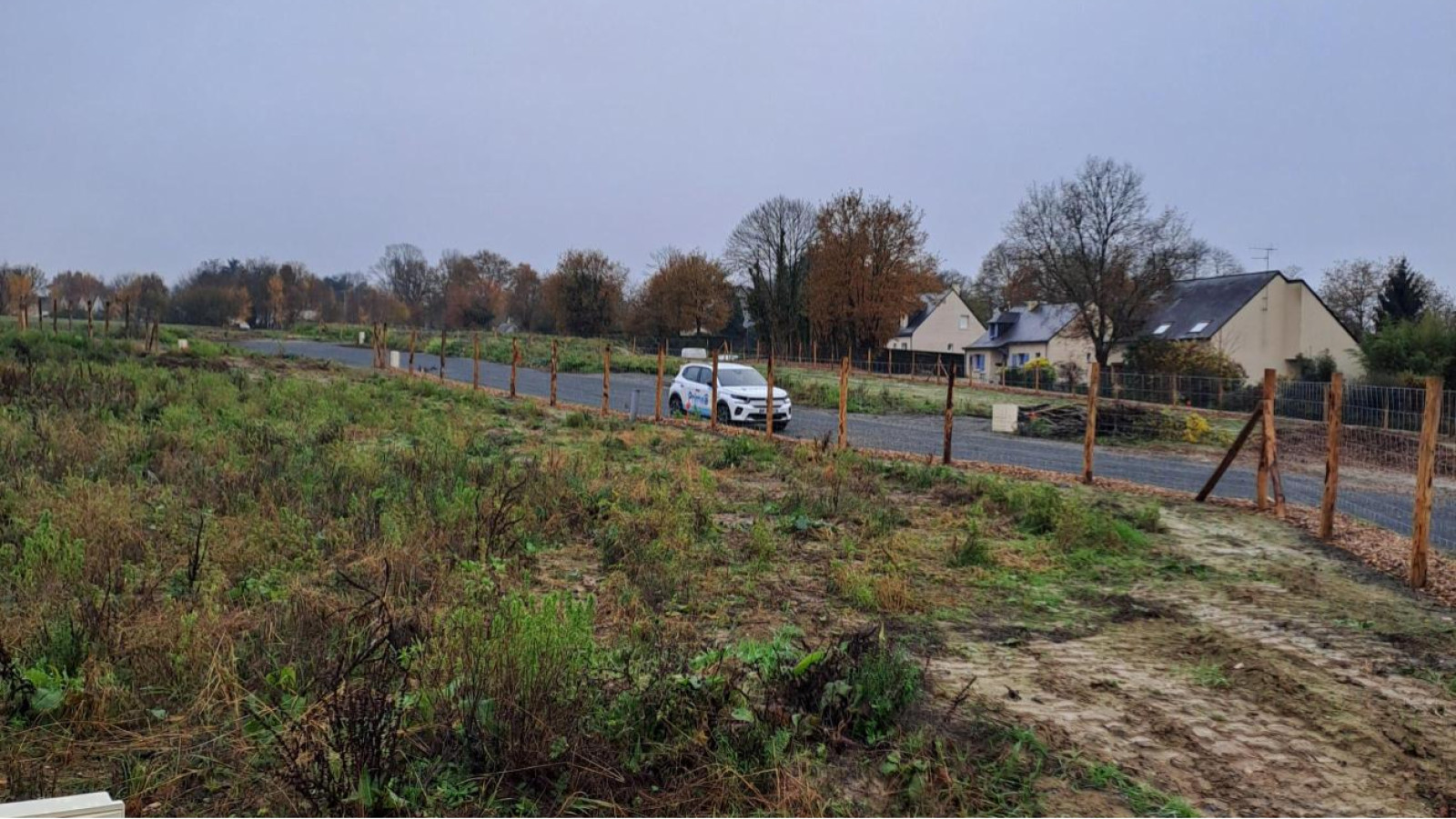 Terrain constructible de 311m2 à Segré-en-Anjou Bleu