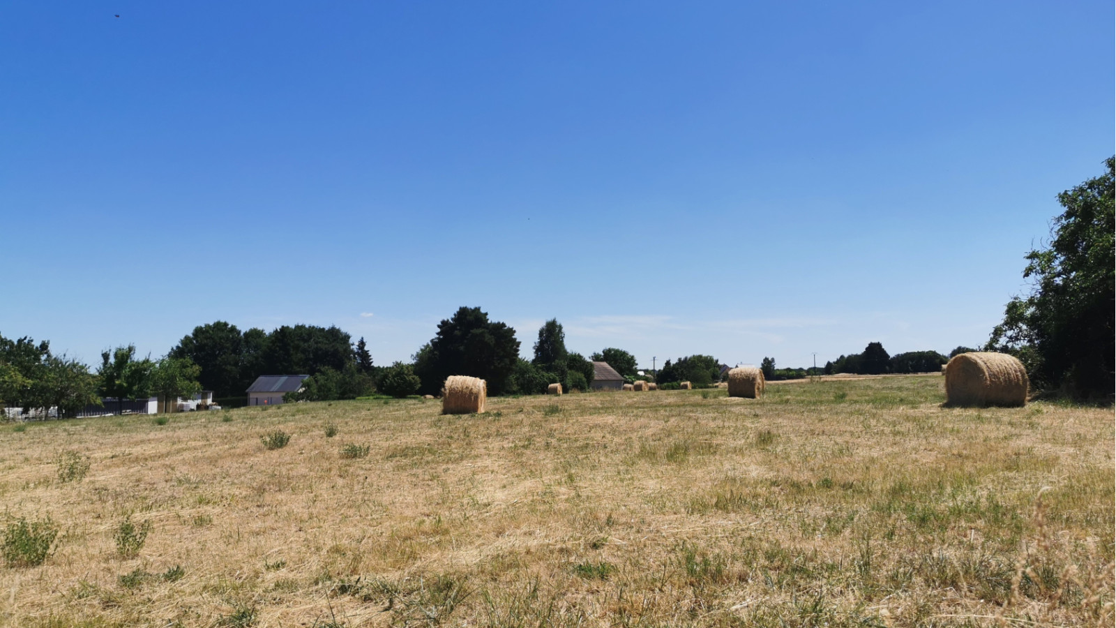 Terrain constructible de 650m2 à Beaumont-Louestault