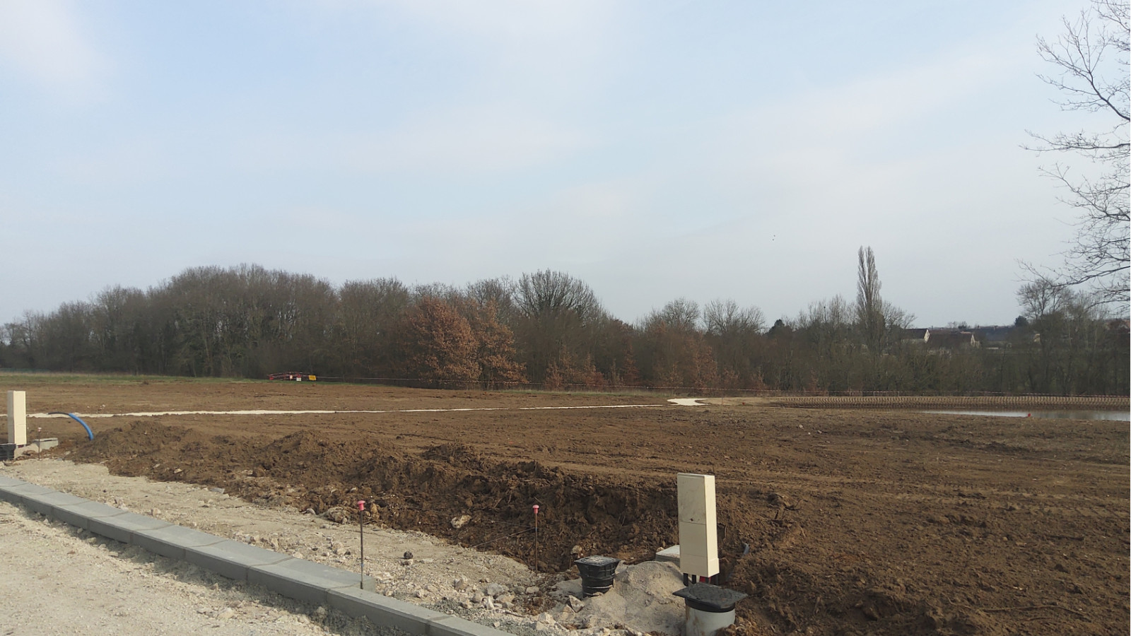 Terrain constructible de 450m2 à Valloire-sur-Cisse