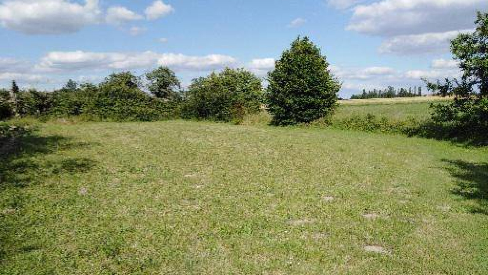 Terrain constructible de 1700m2 à Saint-Avertin