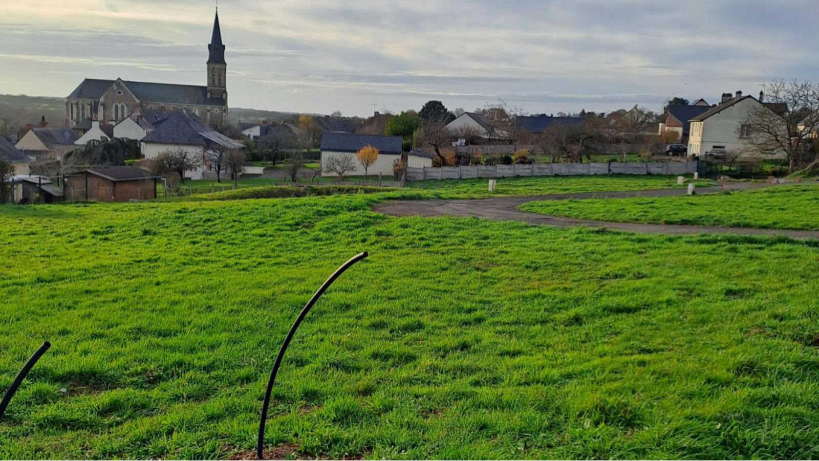 Terrain constructible de 487m2 à Mauges-sur-Loire