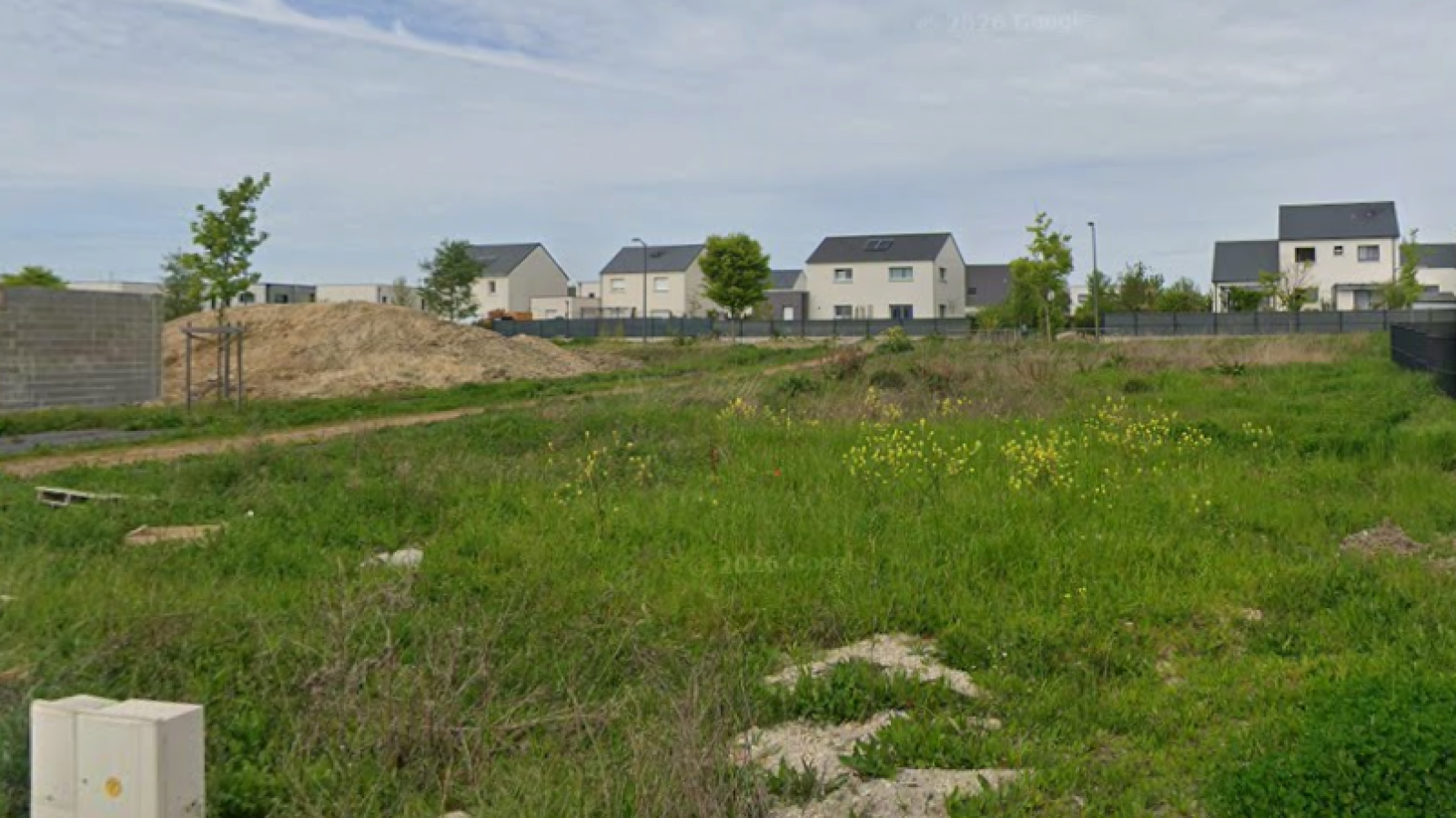 Terrain constructible de 609m2 à Ingré