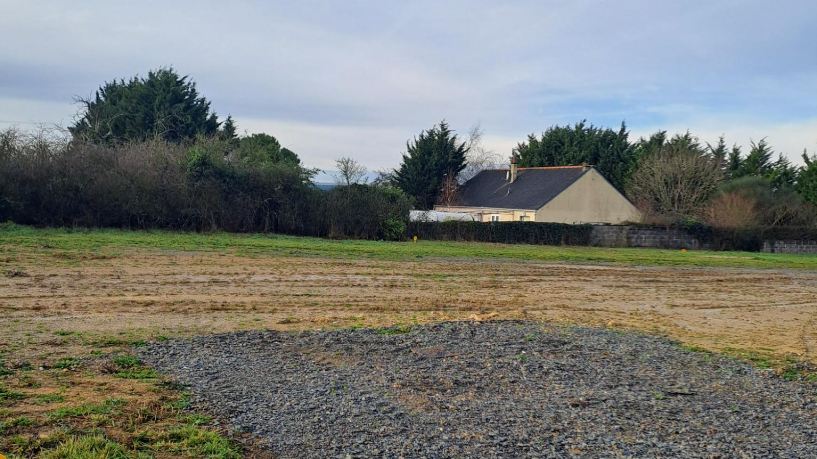 Terrain constructible de 387m2 à Bellevigne-en-Layon