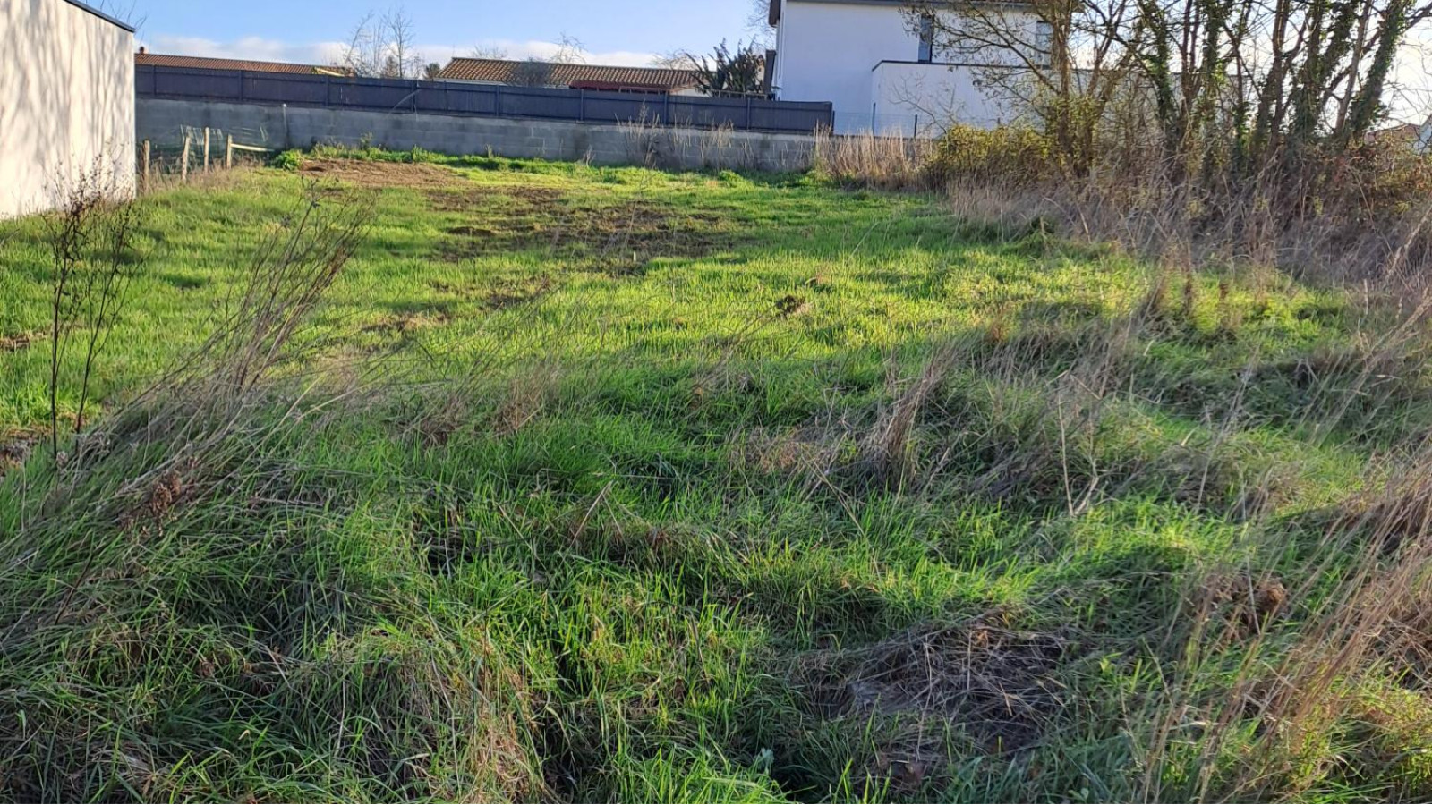 Terrain constructible de 316m2 à Orée d'Anjou