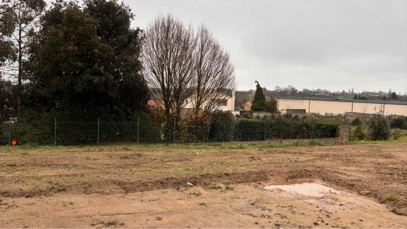 Terrain constructible de 437m2 à Mauges-sur-Loire