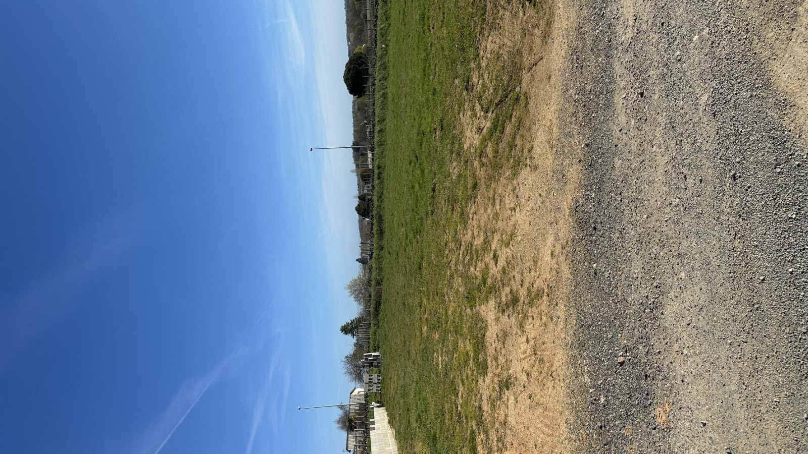 Terrain constructible de 590m2 à Baugé-en-Anjou