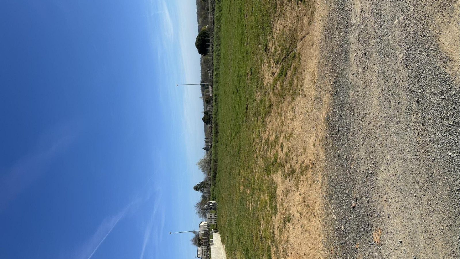 Terrain constructible de 418m2 à Bouchemaine