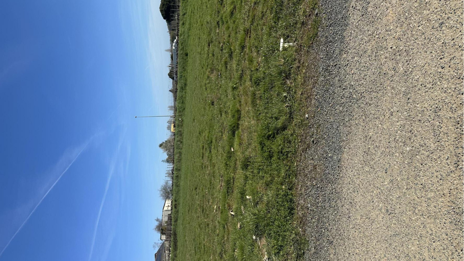 Terrain constructible de 403m2 à Sainte-Gemmes-sur-Loire