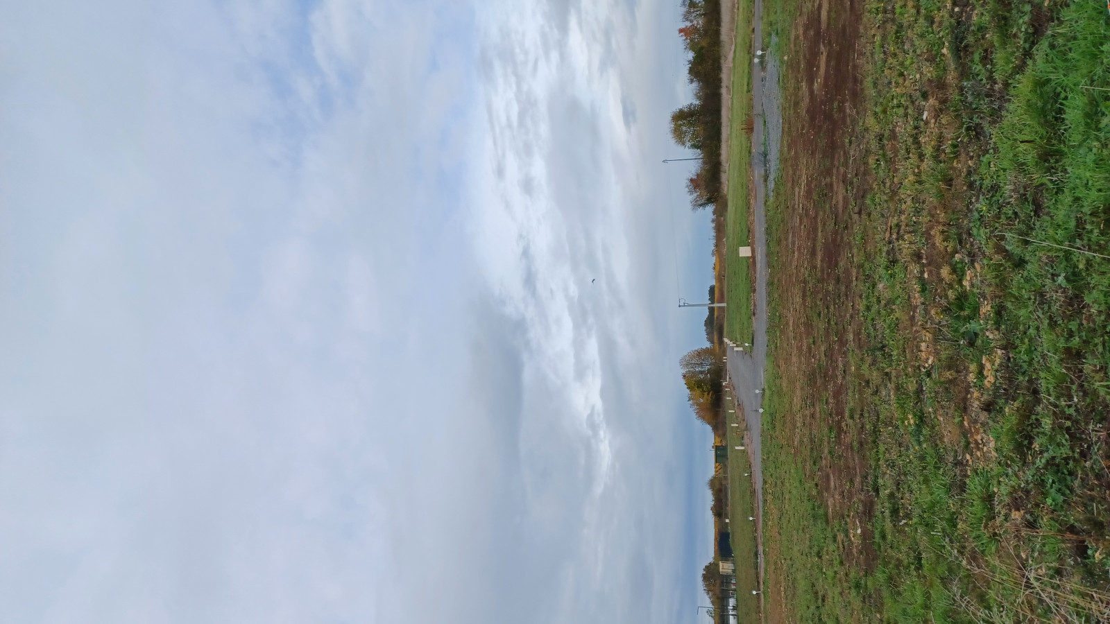 Terrain constructible de 343m2 à Montreuil-Bellay