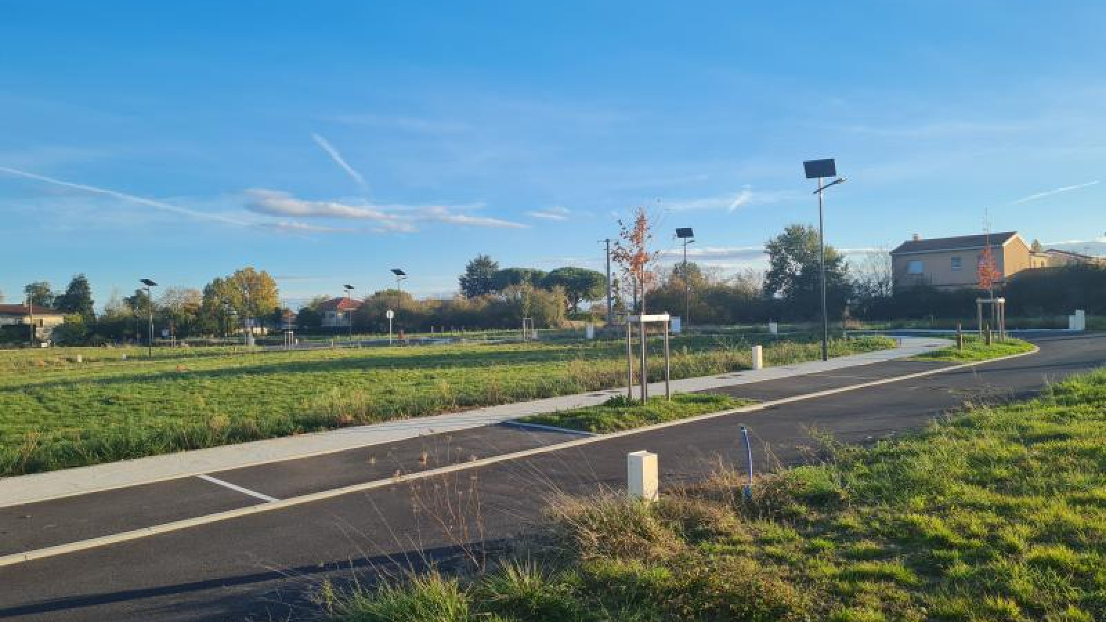Terrain constructible de 562m2 à Toury