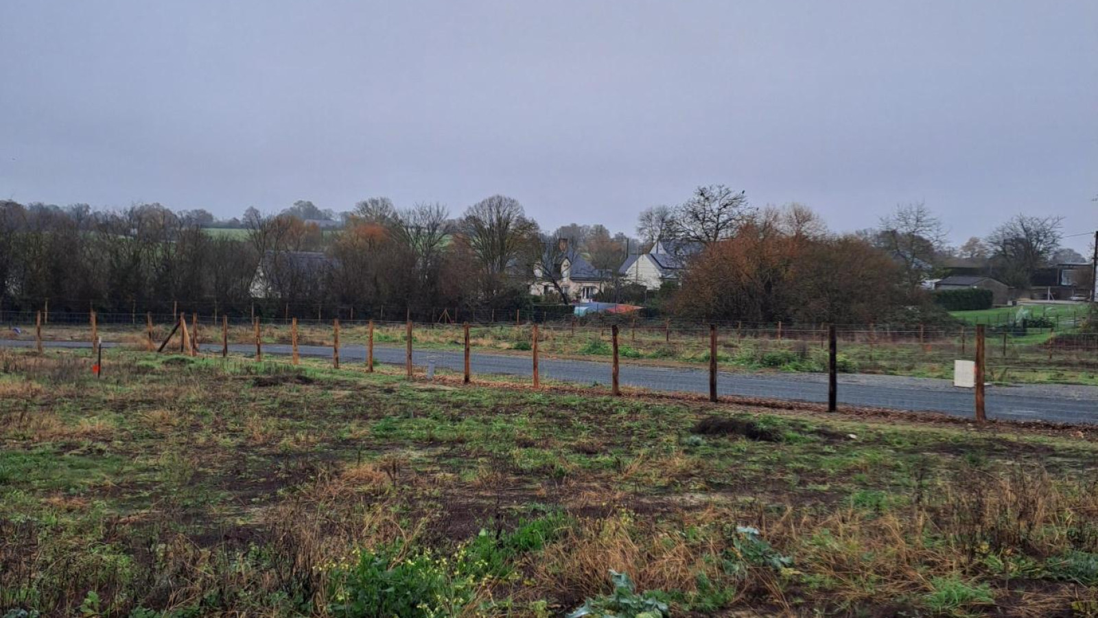 Terrain constructible de 461m2 à Segré-en-Anjou Bleu