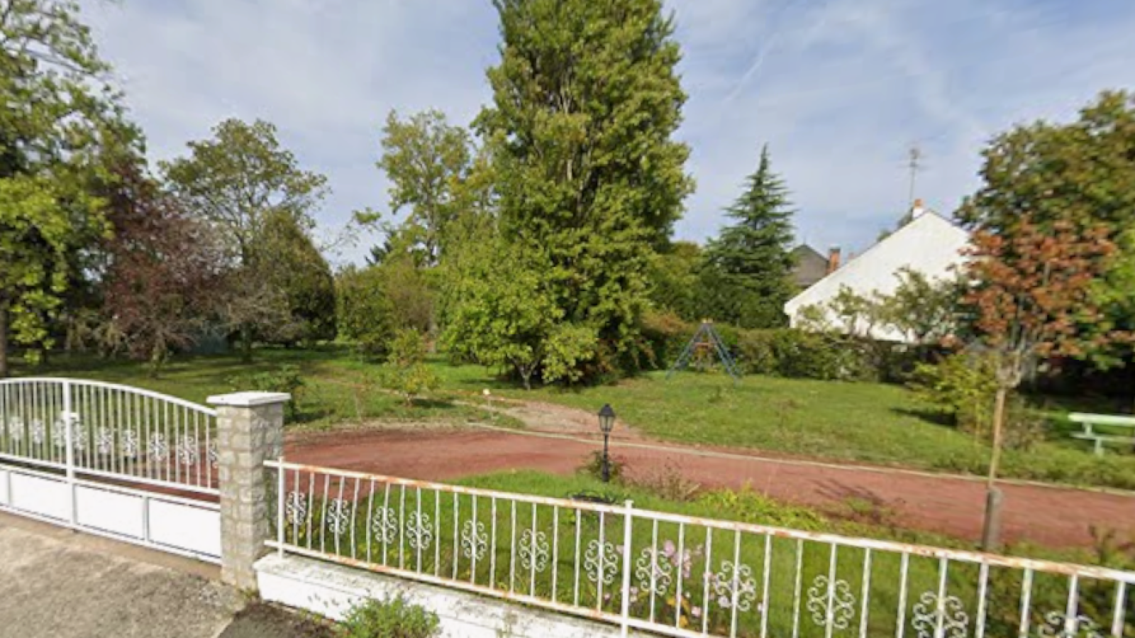 Terrain constructible de 573m2 à Beaugency