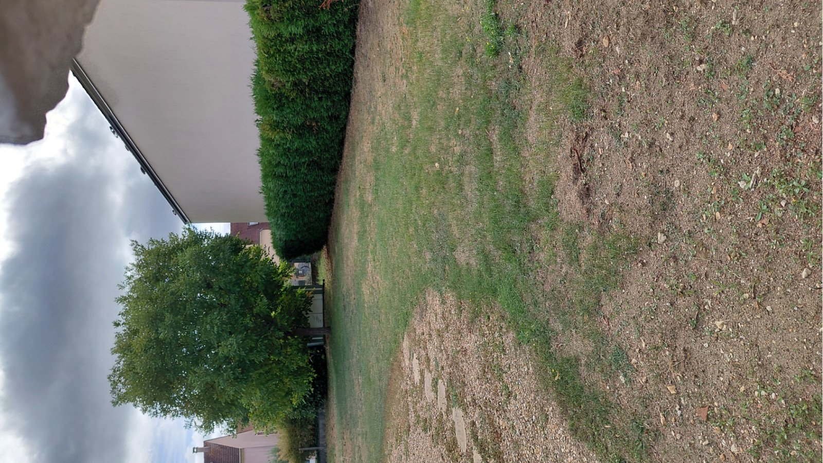 Terrain constructible de 290m2 à Beynes