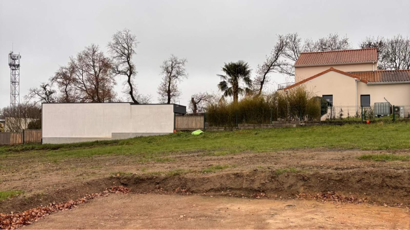 Terrain constructible de 374m2 à Mauges-sur-Loire